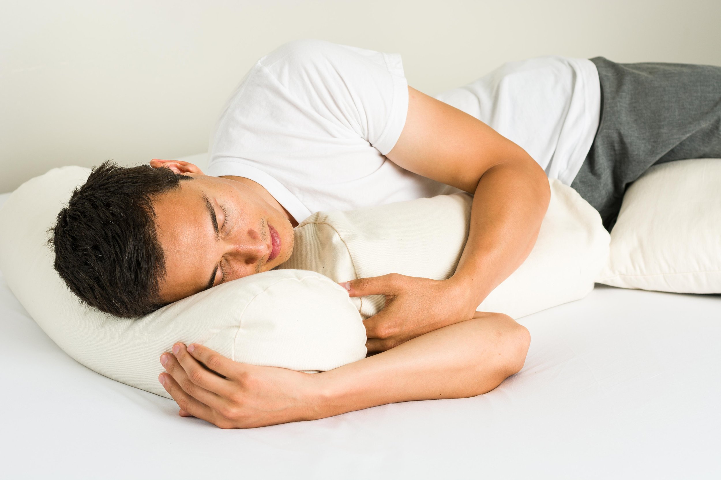 I am sleeping. Sleep Dream Pillow Reviews. Sleeping on the Pillow face. Side nap. Comfortable and Bad Sleep.